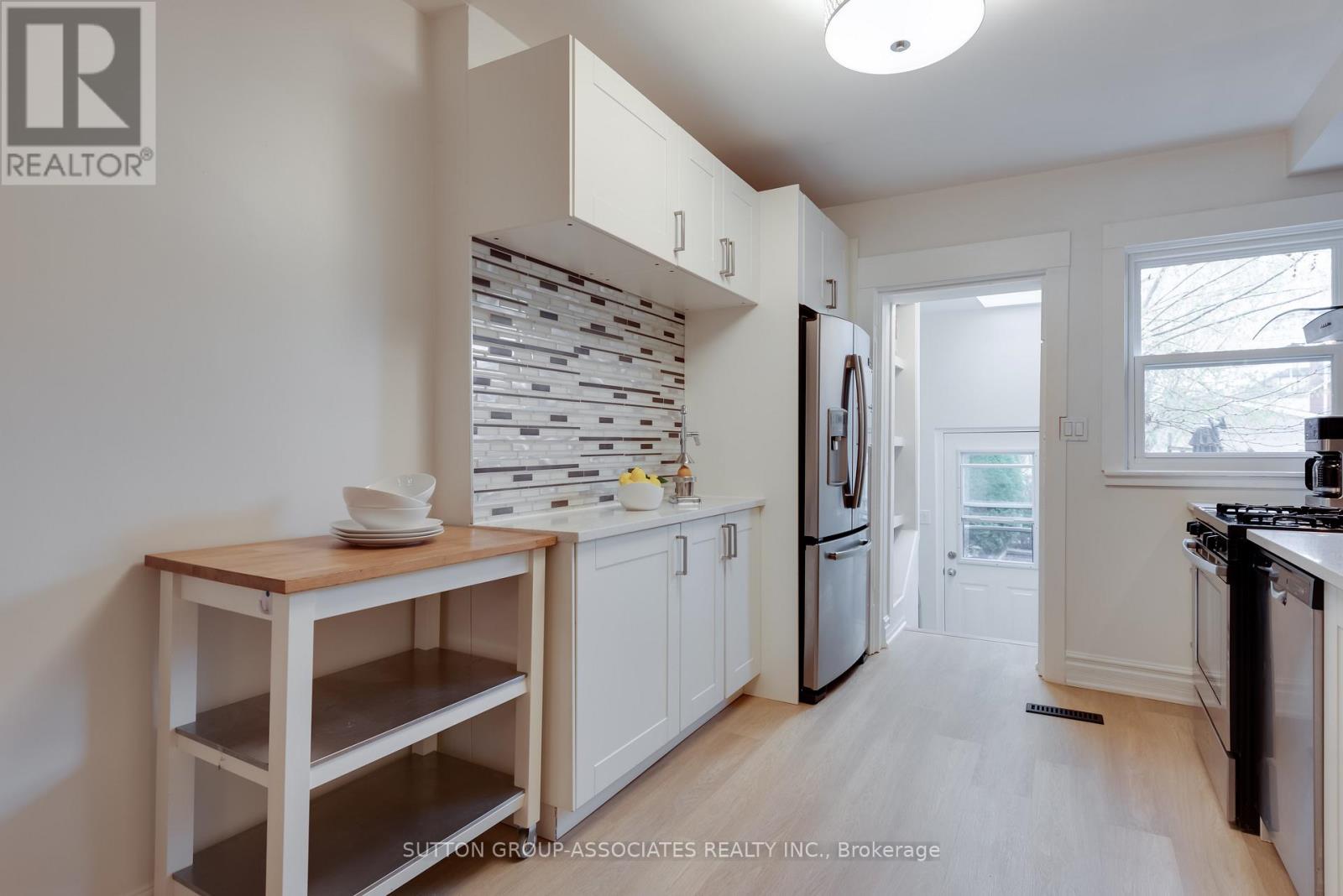 131 Ascot Avenue, Toronto, Ontario  M6E 1G3 - Photo 12 - W13058130