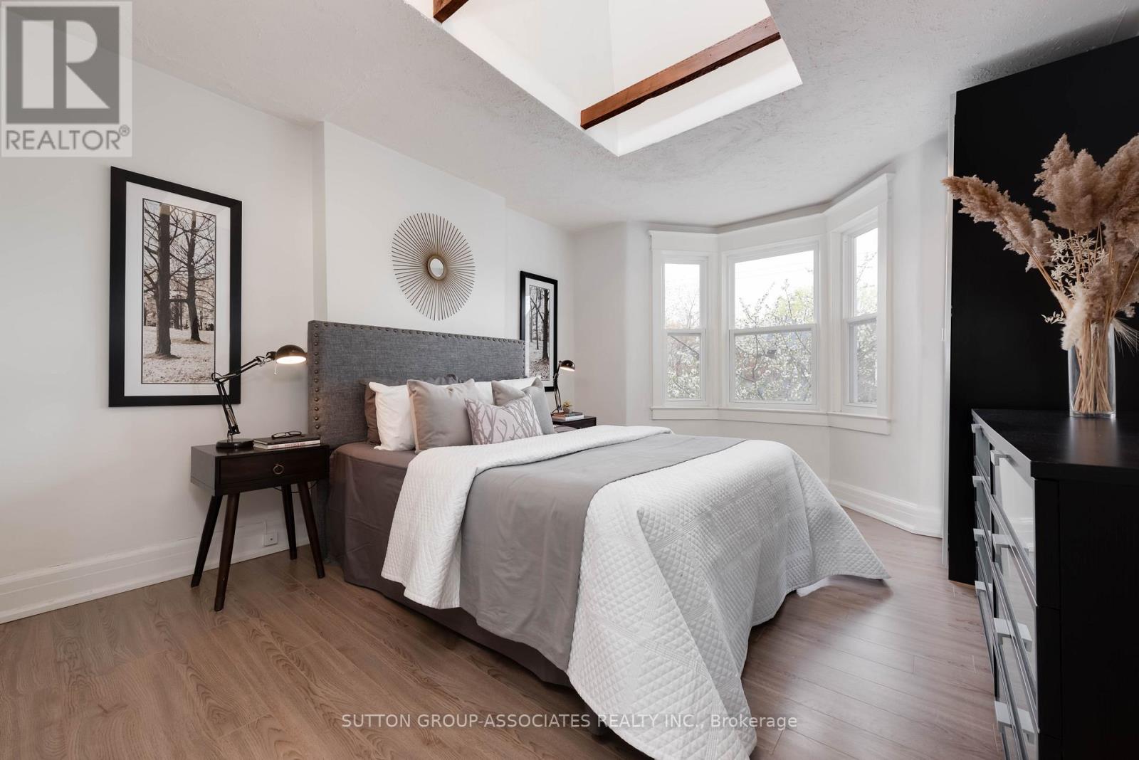 131 Ascot Avenue, Toronto, Ontario  M6E 1G3 - Photo 17 - W13058130