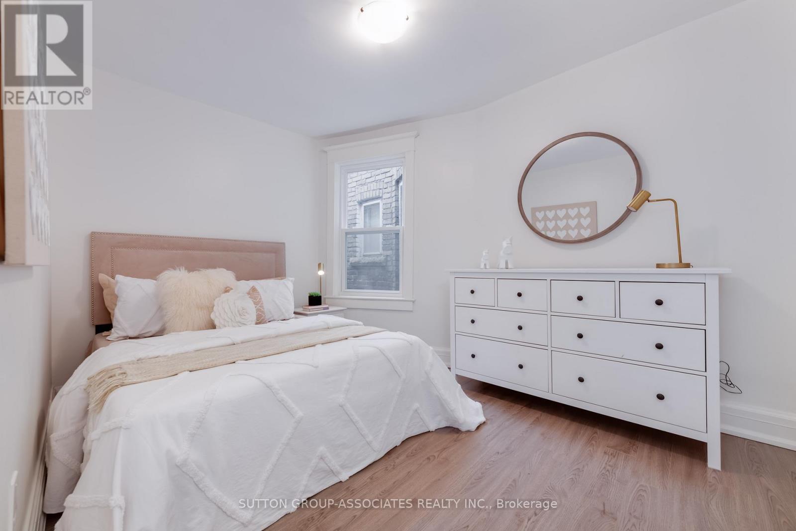 131 Ascot Avenue, Toronto, Ontario  M6E 1G3 - Photo 21 - W13058130