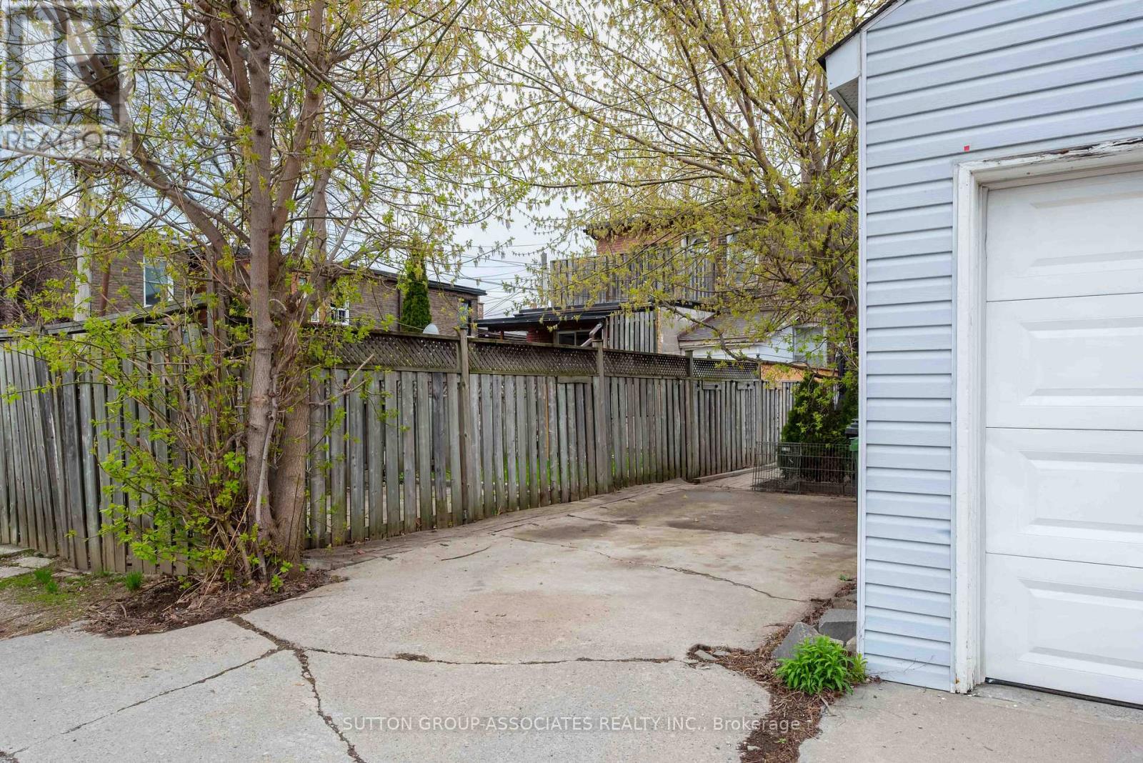 131 Ascot Avenue, Toronto, Ontario  M6E 1G3 - Photo 33 - W13058130