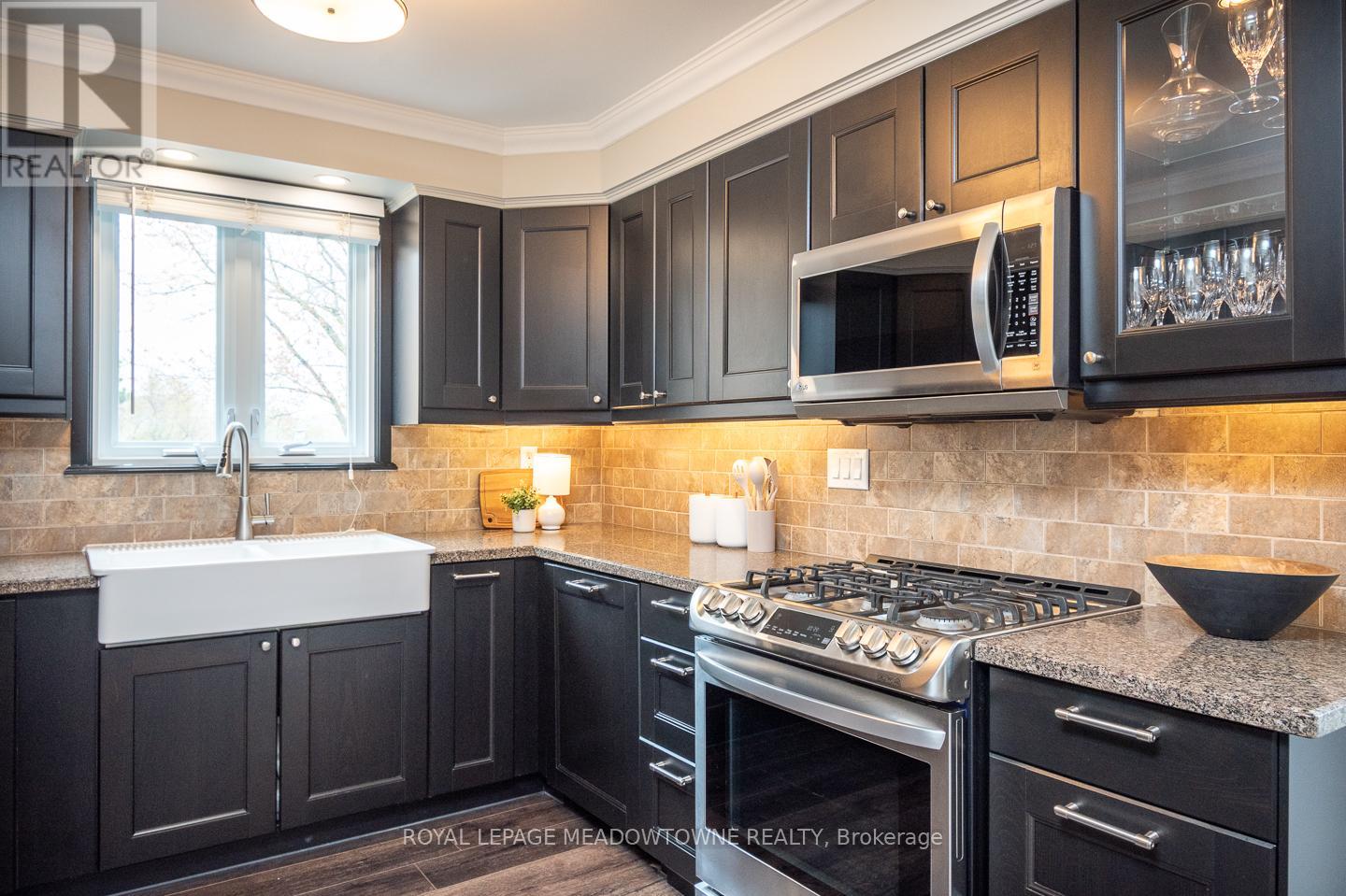 566 Moorelands Crescent, Milton, Ontario  L9T 4B5 - Photo 19 - W13058182