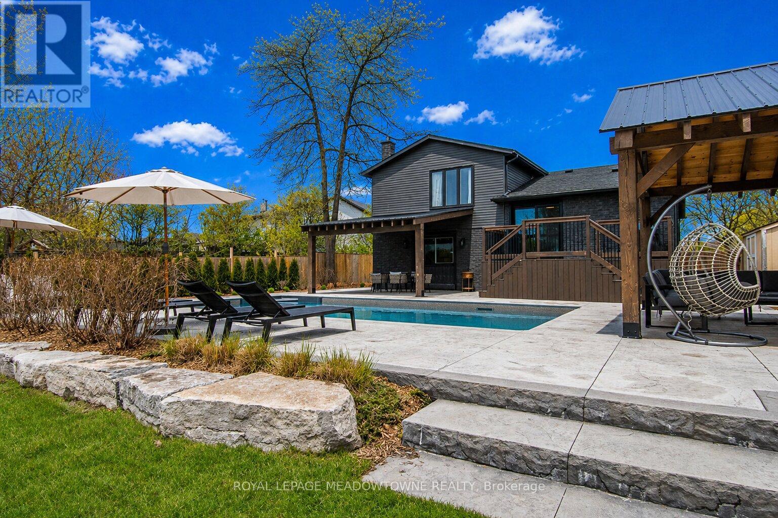 566 Moorelands Crescent, Milton, Ontario  L9T 4B5 - Photo 36 - W13058182