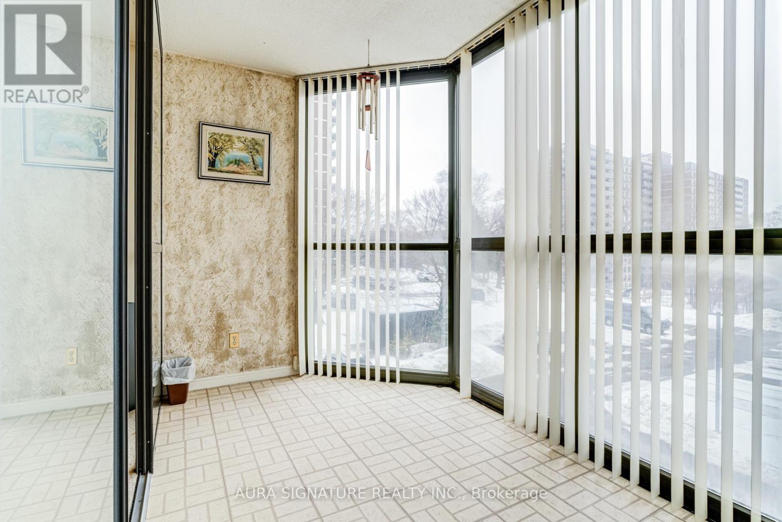 203 - 40 Richview Road, Toronto, Ontario  M9A 5C1 - Photo 10 - W13058210