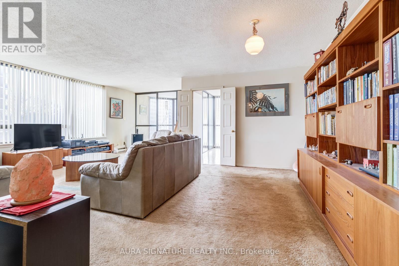 203 - 40 Richview Road, Toronto, Ontario  M9A 5C1 - Photo 4 - W13058210