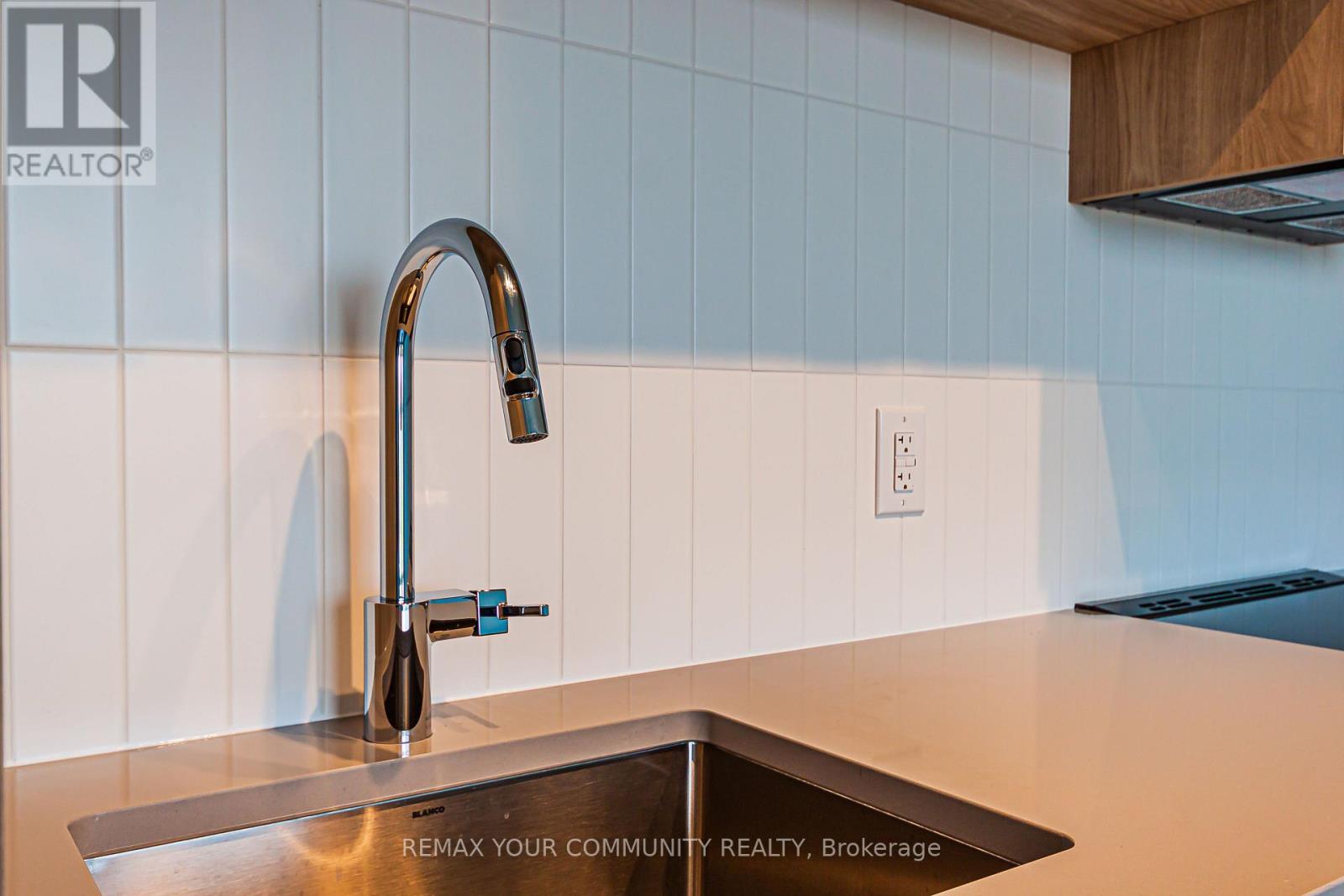 1101 - 1660 Bloor Street W, Toronto, Ontario  M6P 1A8 - Photo 12 - W13058222