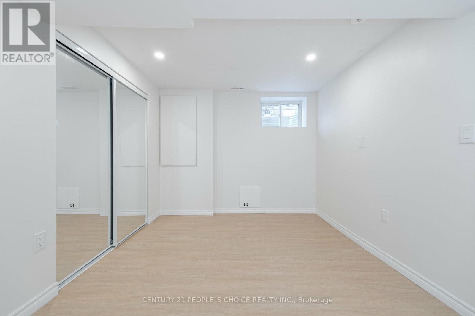 Bsmt - 5654 Dolmite Heights, Mississauga, Ontario  L5M 7B5 - Photo 12 - W13058238