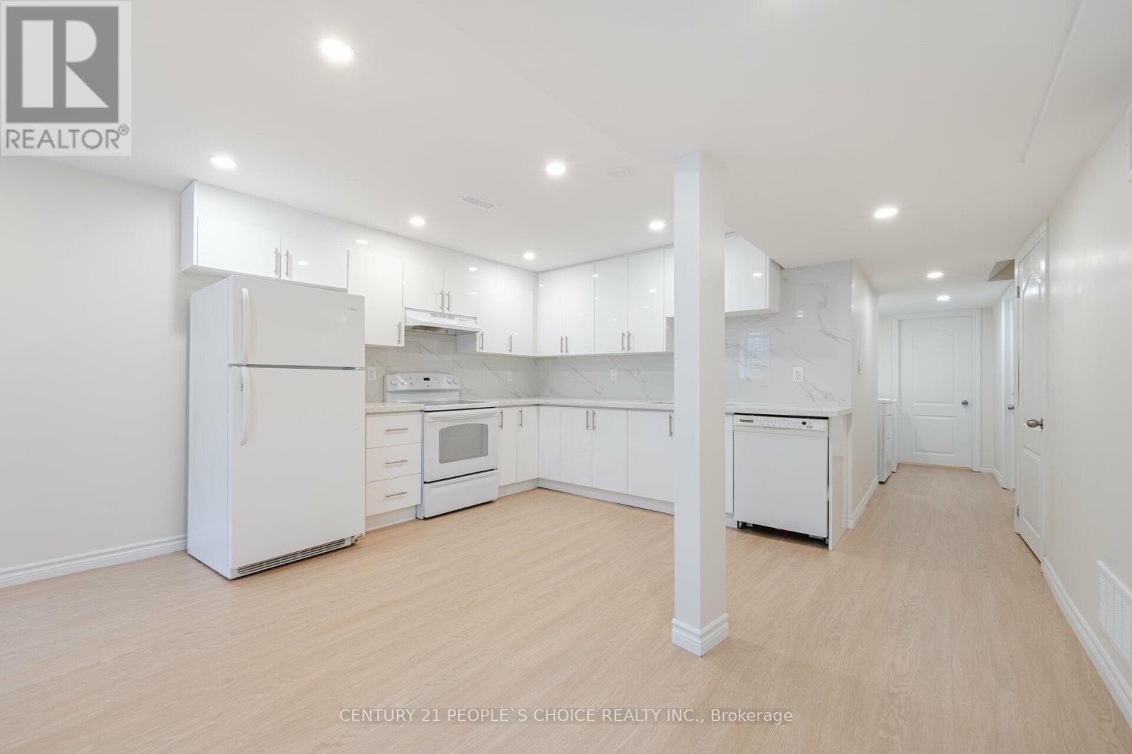 Bsmt - 5654 Dolmite Heights, Mississauga, Ontario  L5M 7B5 - Photo 3 - W13058238