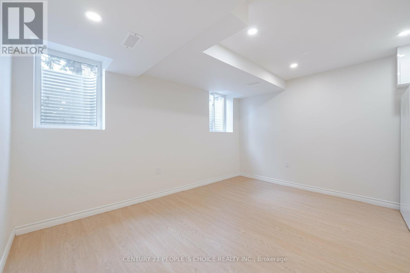 Bsmt - 5654 Dolmite Heights, Mississauga, Ontario  L5M 7B5 - Photo 9 - W13058238