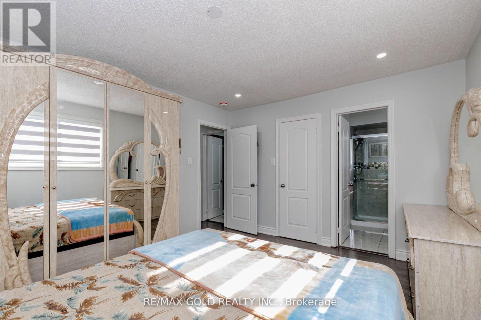61 Kingknoll Drive, Brampton, Ontario  L6Y 3G6 - Photo 16 - W13058256