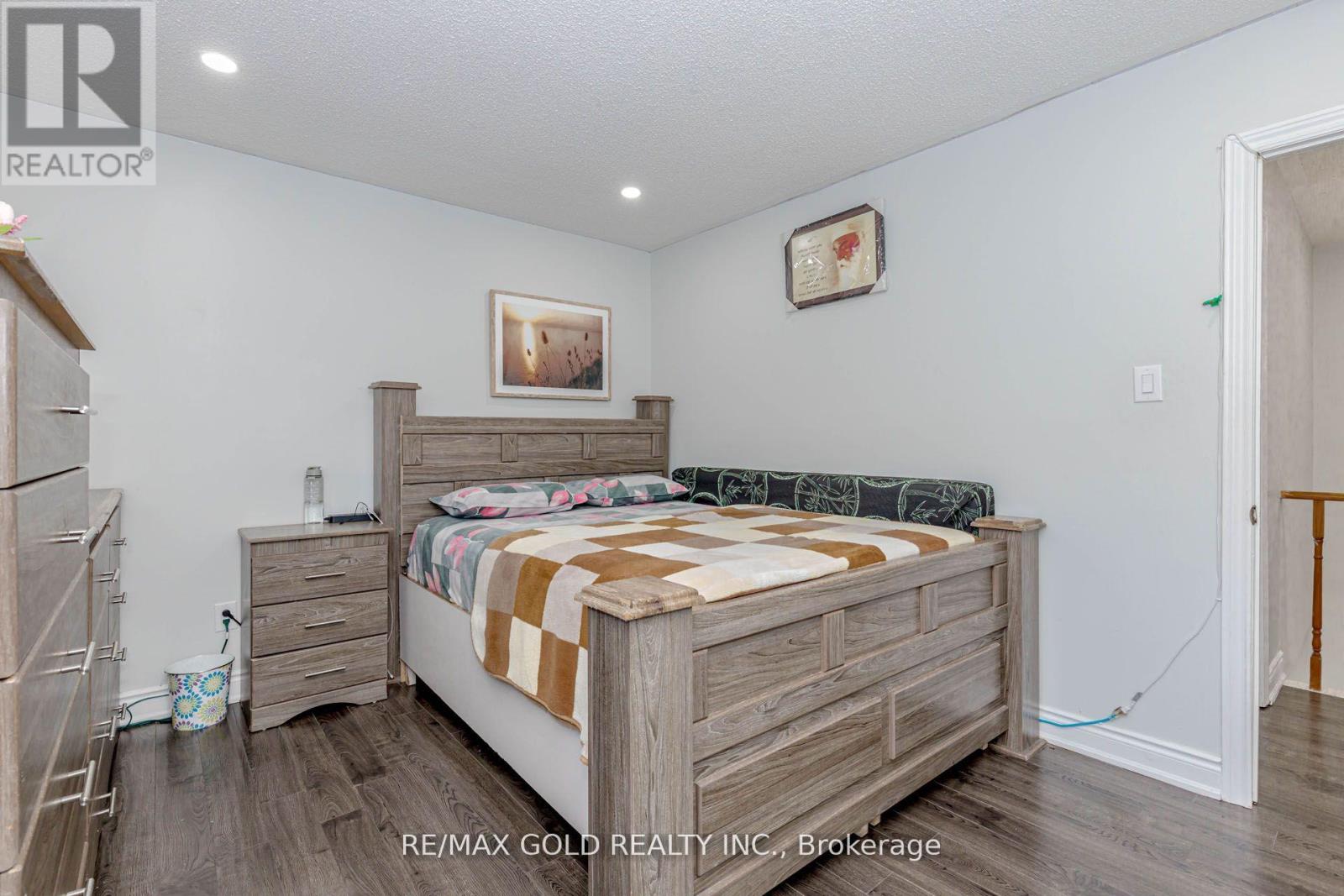 61 Kingknoll Drive, Brampton, Ontario  L6Y 3G6 - Photo 21 - W13058256
