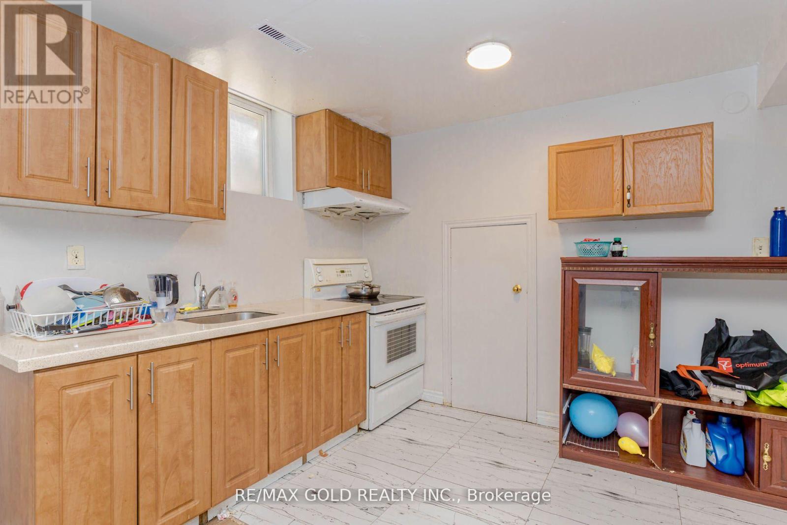 61 Kingknoll Drive, Brampton, Ontario  L6Y 3G6 - Photo 45 - W13058256