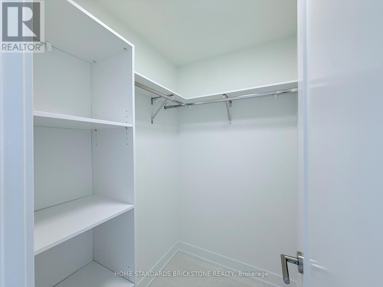 2501 - 60 Central Park Roadway, Toronto, Ontario  M9A 3K1 - Photo 18 - W13058268