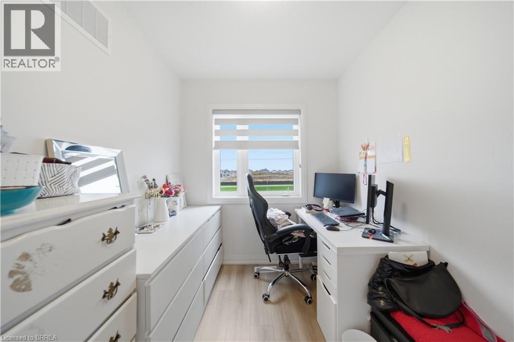 55 Tom Brown Drive Unit# 14, Paris, Ontario  N3L 0N5 - Photo 15 - 40823738