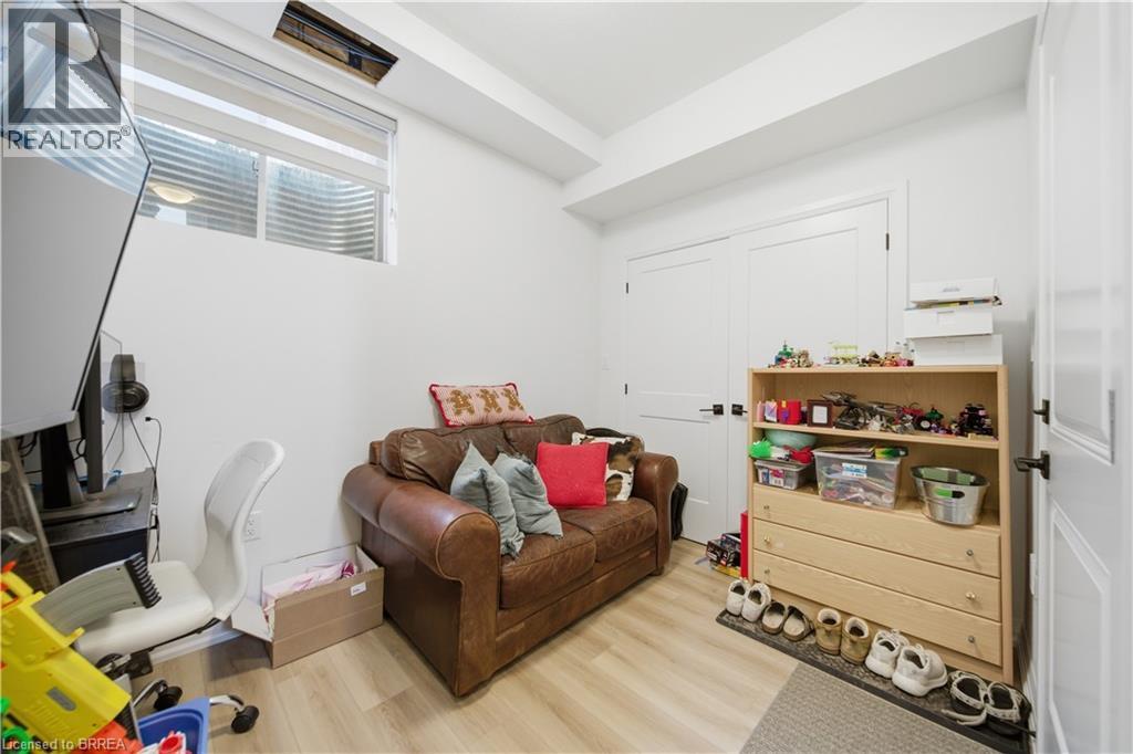 55 Tom Brown Drive Unit# 14, Paris, Ontario  N3L 0N5 - Photo 18 - 40823738