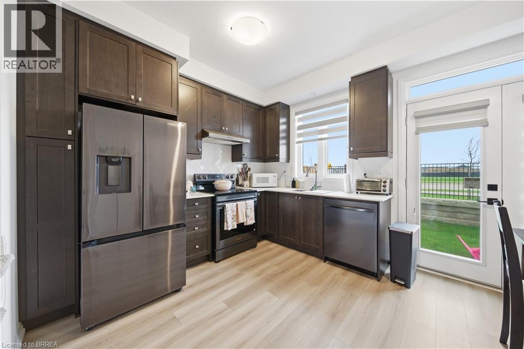 55 Tom Brown Drive Unit# 14, Paris, Ontario  N3L 0N5 - Photo 3 - 40823738