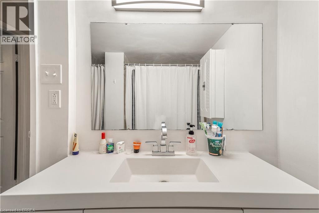 9 Bonheur Court Unit# 207, Brantford, Ontario  N3P 1Z5 - Photo 24 - 40823640