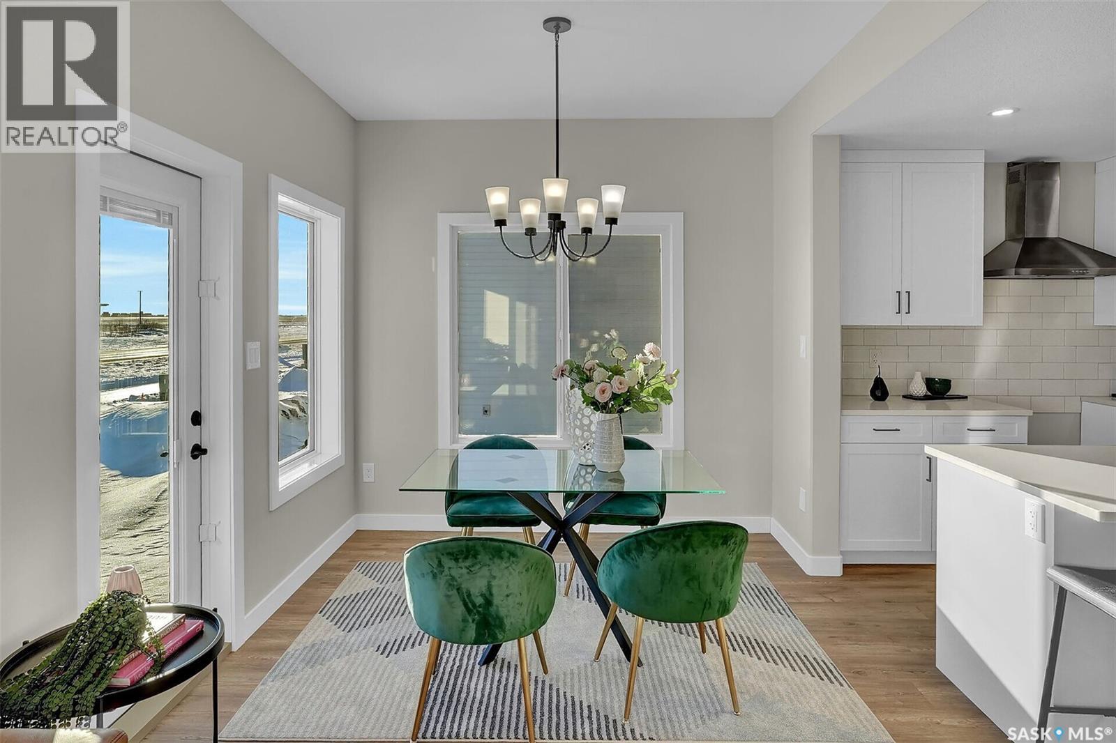 246 Kostiuk Crescent, Saskatoon, Saskatchewan  S7V 1R7 - Photo 8 - SK034216