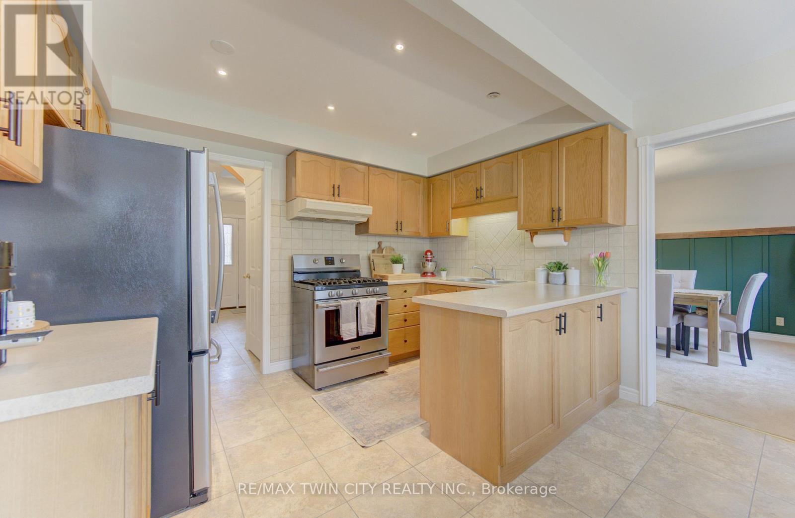 159 Burnett Avenue, Cambridge, Ontario  N1T 1K3 - Photo 15 - X13058156