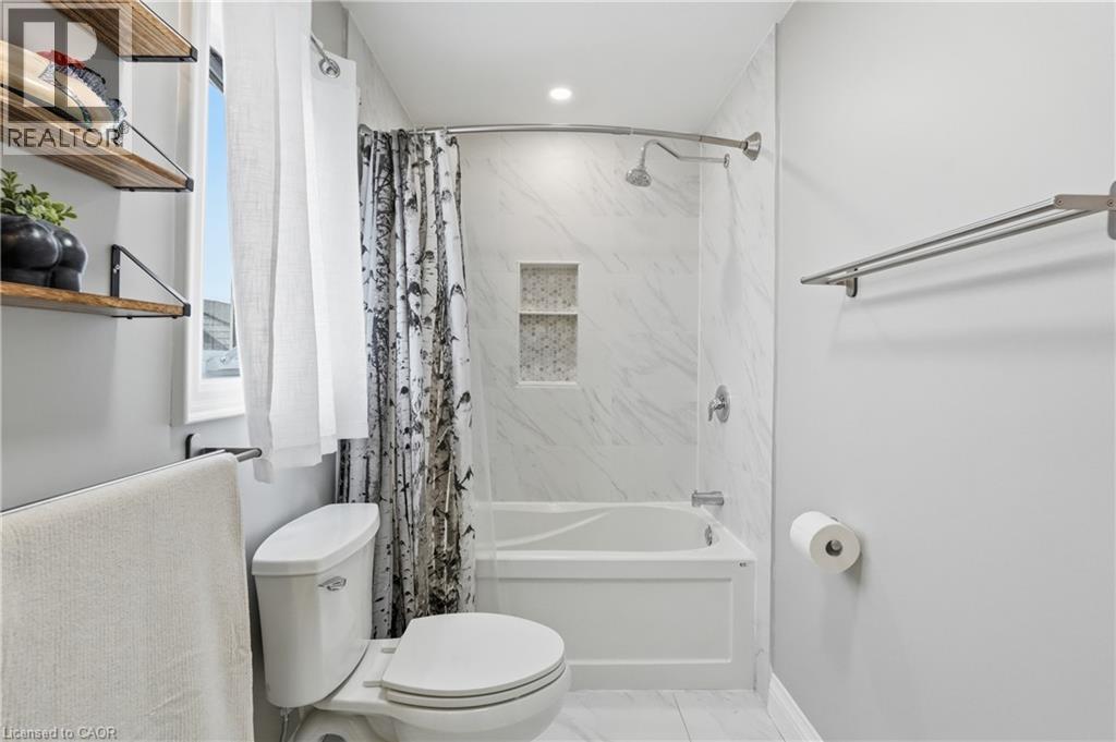 3 Rembe Avenue, Hamilton, Ontario  L8H 7G5 - Photo 23 - 40825217