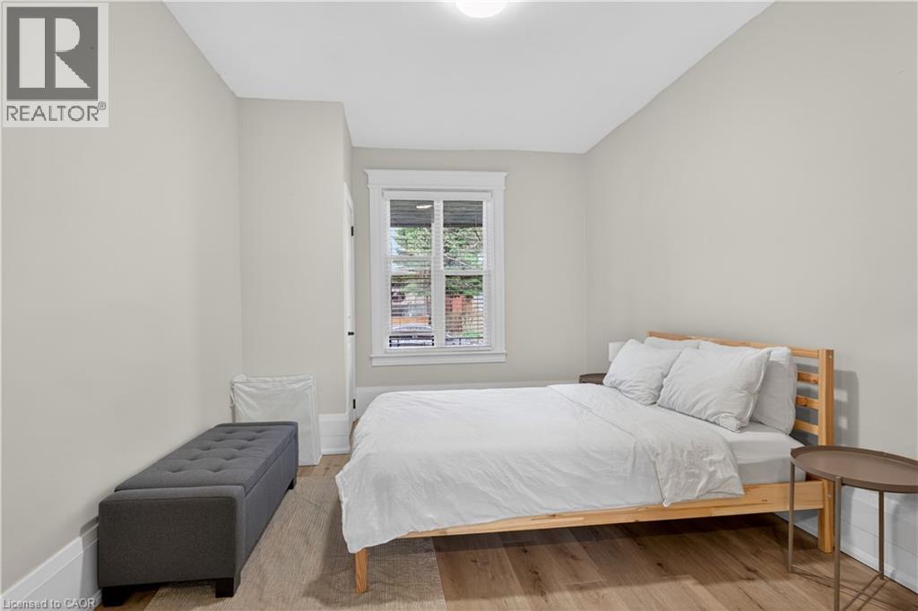 11 Barnesdale Avenue N, Hamilton, Ontario  L8L 6R4 - Photo 11 - 40824641