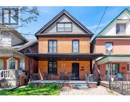 11 BARNESDALE Avenue N, Hamilton, Ontario