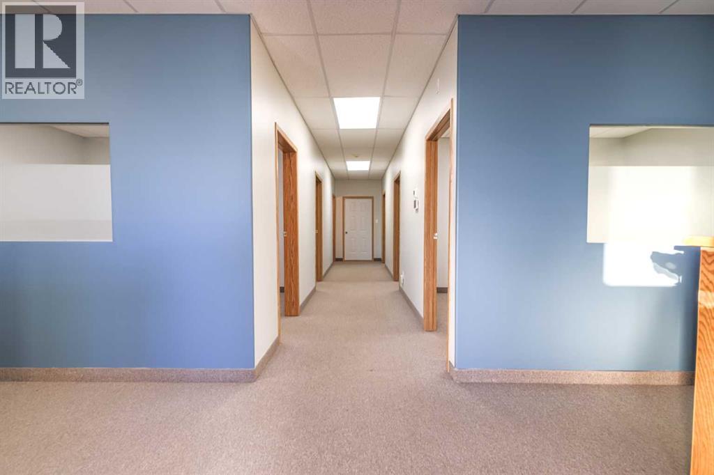 Unit 2, 5204 49 Street, Rocky Mountain House, Alberta  T4T 1T2 - Photo 2 - A2242256