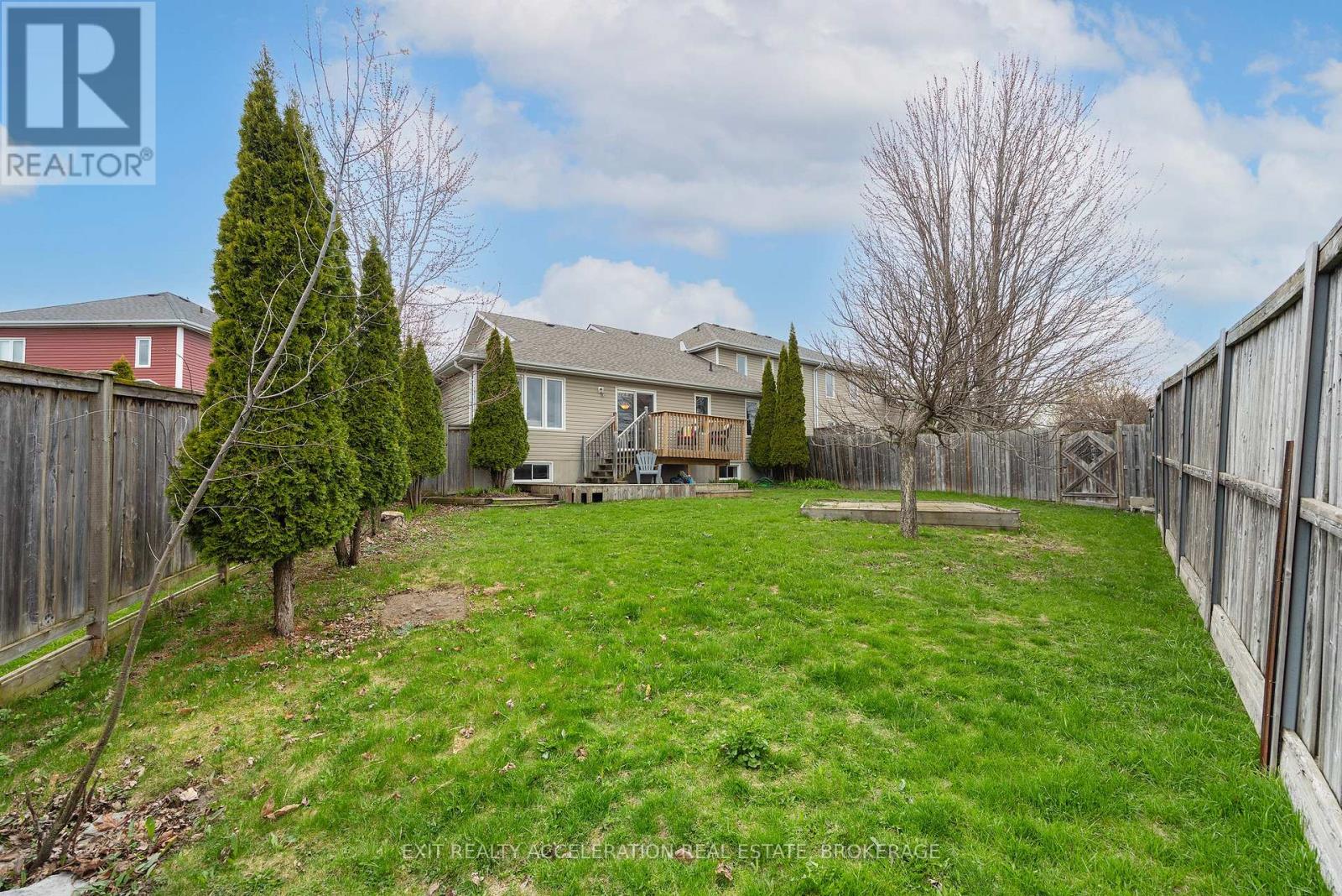 2253 Swanfield Street, Kingston, Ontario  K7M 0A8 - Photo 11 - X13058506