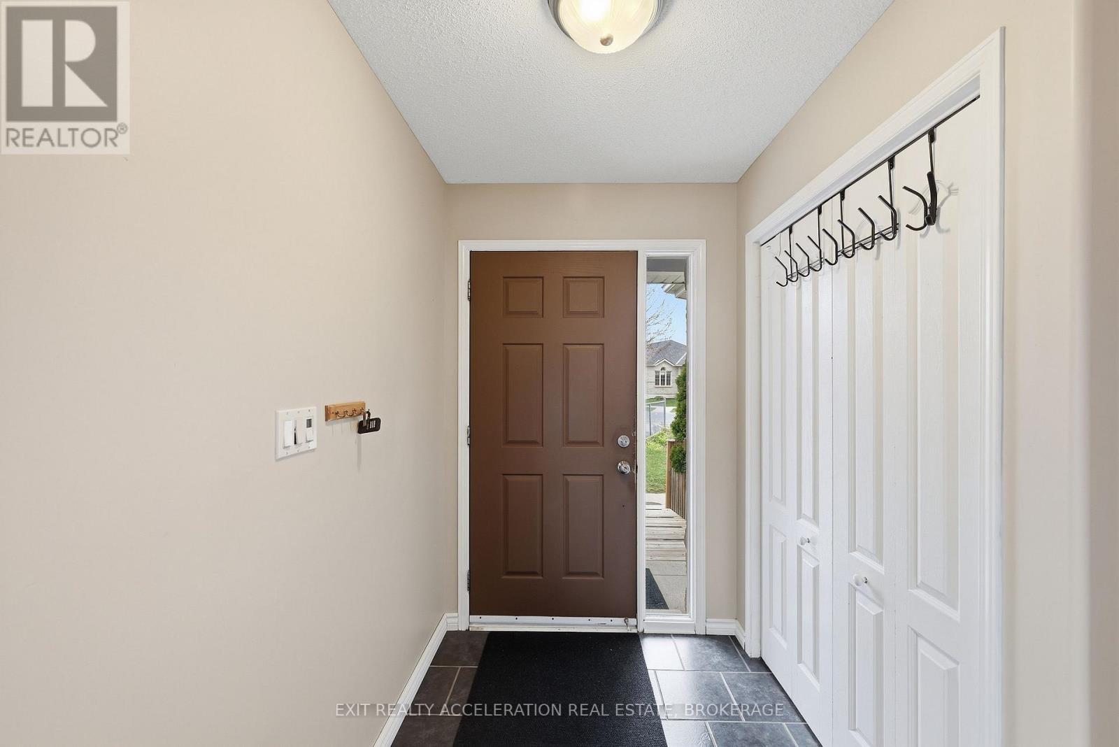 2253 Swanfield Street, Kingston, Ontario  K7M 0A8 - Photo 14 - X13058506