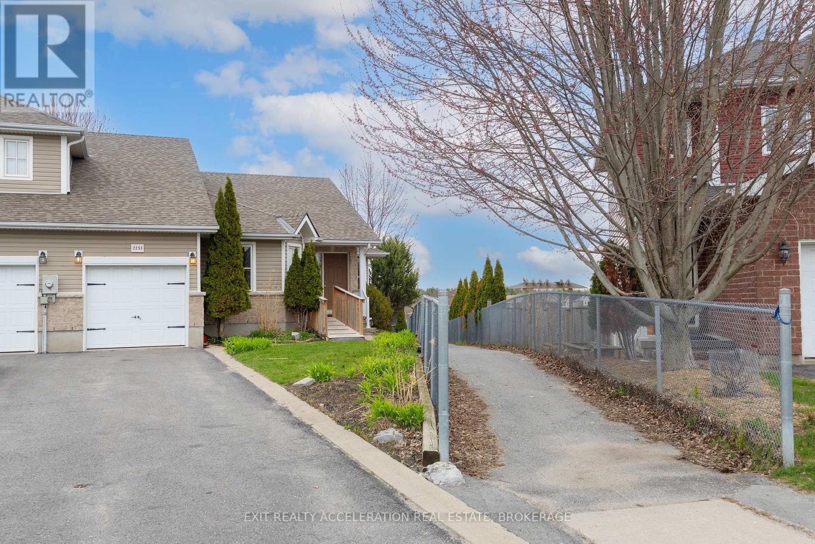 2253 Swanfield Street, Kingston, Ontario  K7M 0A8 - Photo 4 - X13058506