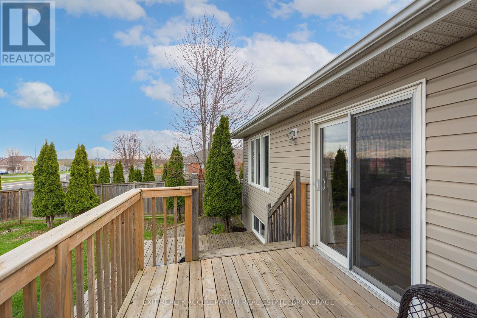 2253 Swanfield Street, Kingston, Ontario  K7M 0A8 - Photo 9 - X13058506