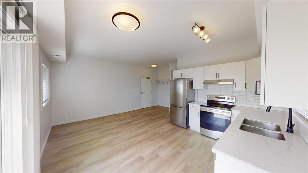 201, 10101 105 Avenue, Grande Prairie, Alberta  T8V 1H3 - Photo 5 - A2285695