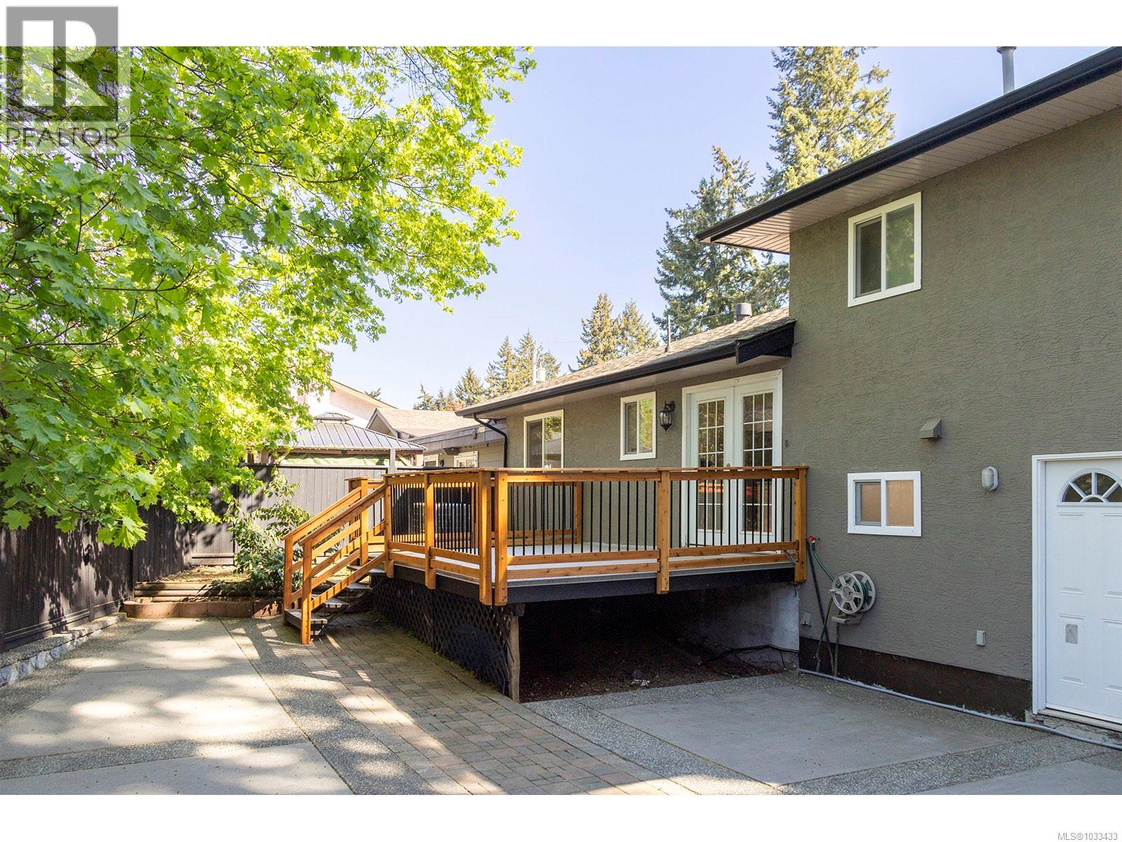 598 Cedarcrest Dr, Colwood, British Columbia  V9C 1M3 - Photo 13 - 1033433