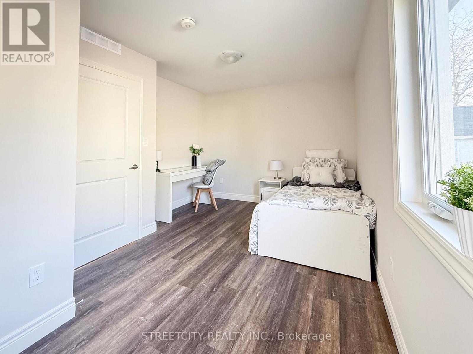 25 - 2761 Oil Heritage Road, Oil Springs, Ontario  N0N 1P0 - Photo 11 - X13058310