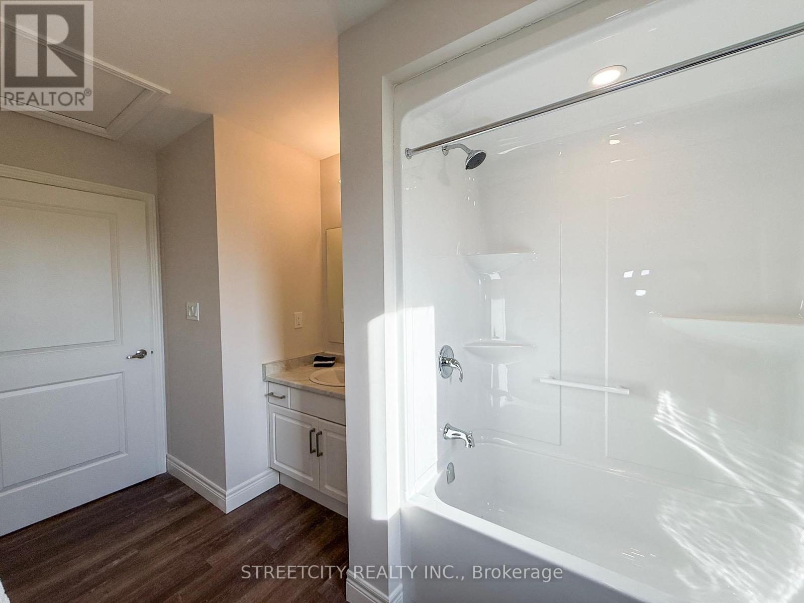 25 - 2761 Oil Heritage Road, Oil Springs, Ontario  N0N 1P0 - Photo 15 - X13058310