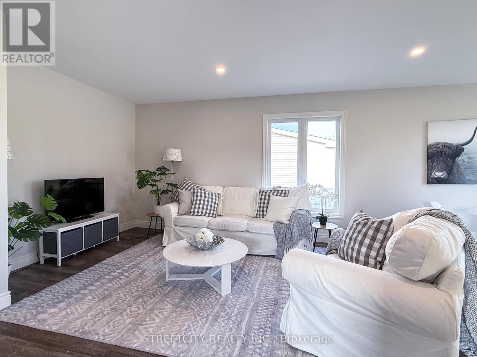 25 - 2761 Oil Heritage Road, Oil Springs, Ontario  N0N 1P0 - Photo 3 - X13058310