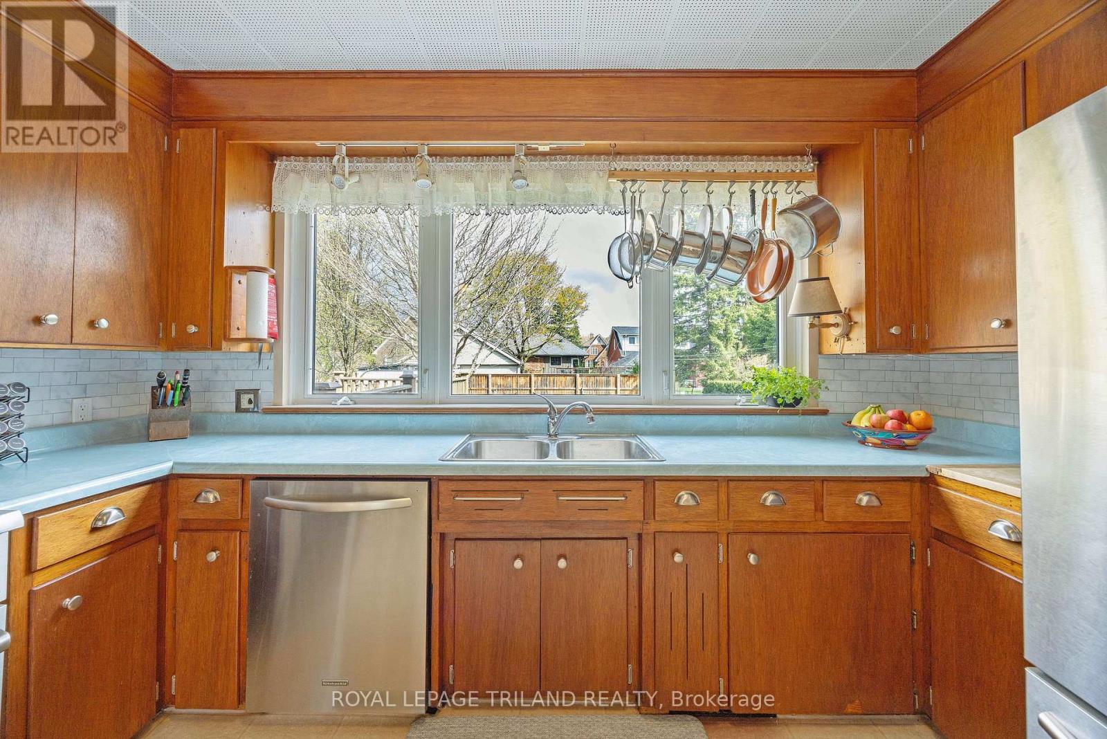 6 Rosel Crescent, London South, Ontario  N6C 2L1 - Photo 16 - X13058446