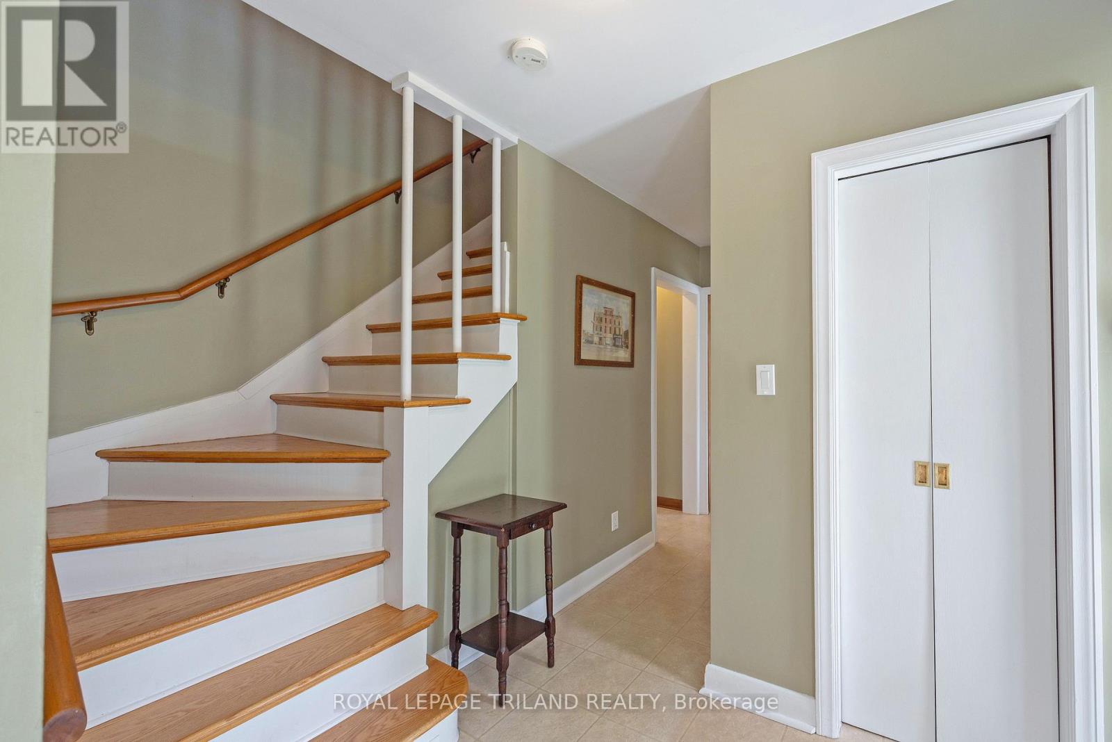 6 Rosel Crescent, London South, Ontario  N6C 2L1 - Photo 4 - X13058446