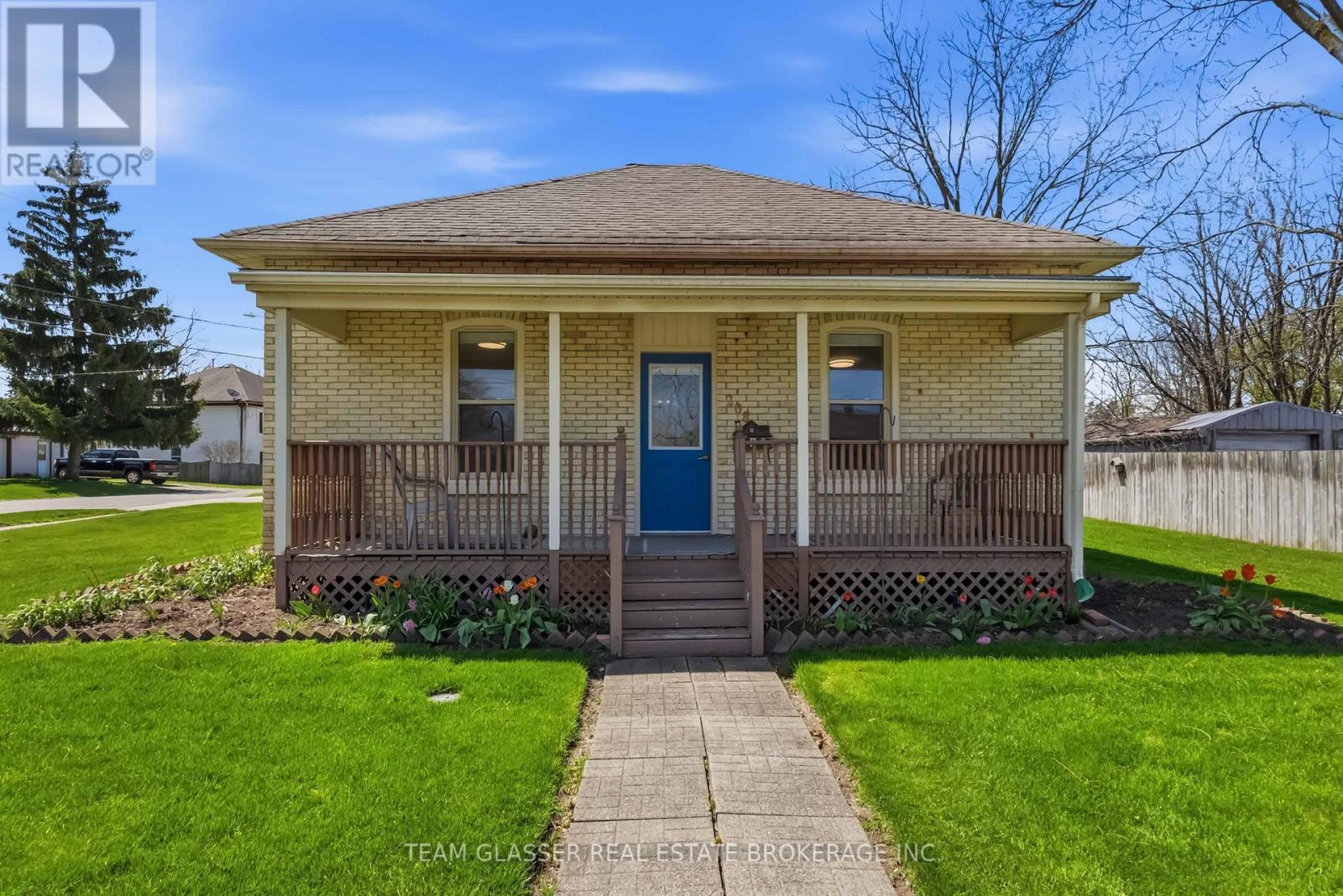 208 ELLOR STREET, Strathroy-Caradoc, Ontario