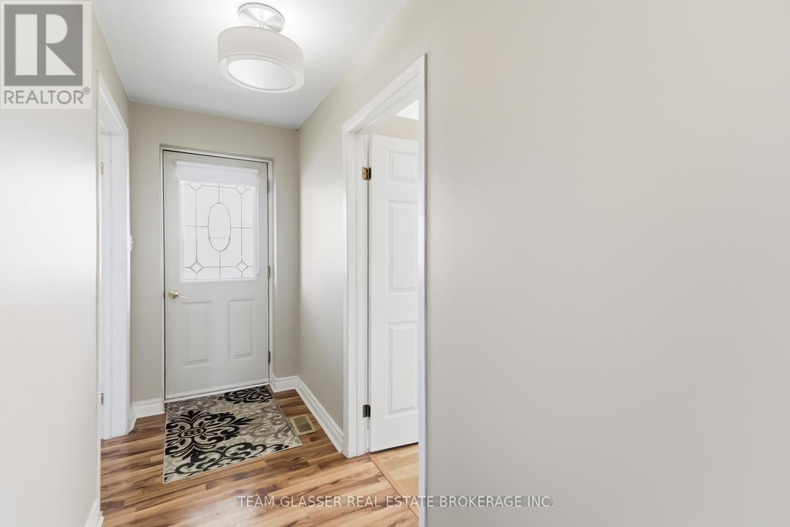 208 Ellor Street, Strathroy-Caradoc, Ontario  N7G 2L3 - Photo 15 - X13058484