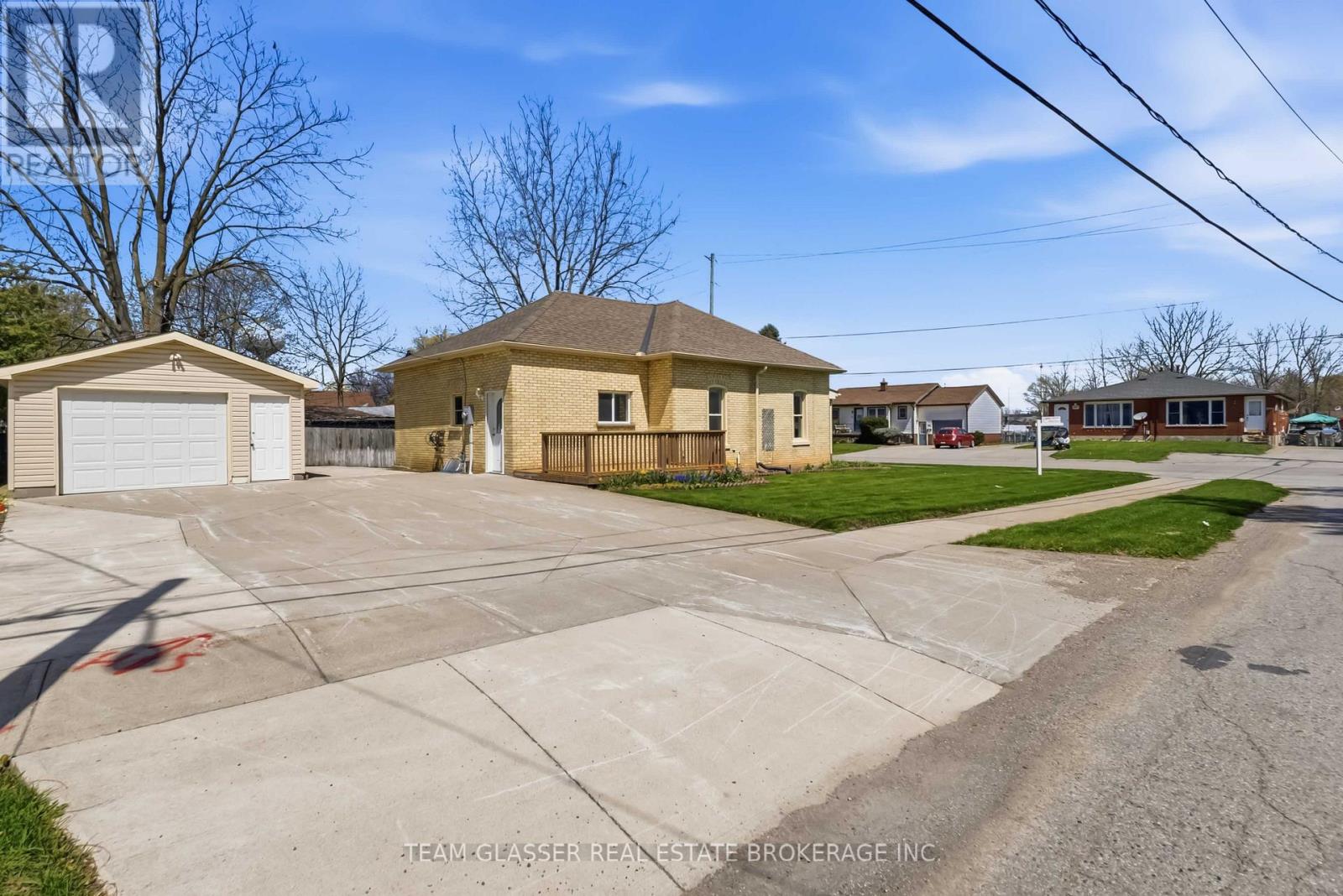 208 Ellor Street, Strathroy-Caradoc, Ontario  N7G 2L3 - Photo 26 - X13058484