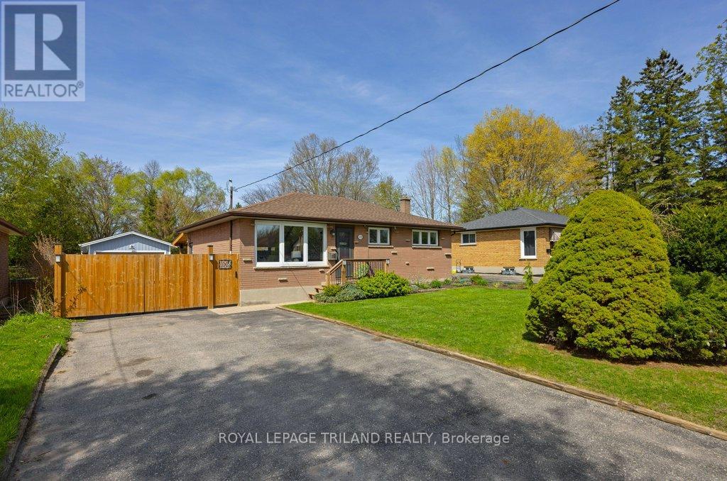 112 BURNSIDE DRIVE, London East, Ontario
