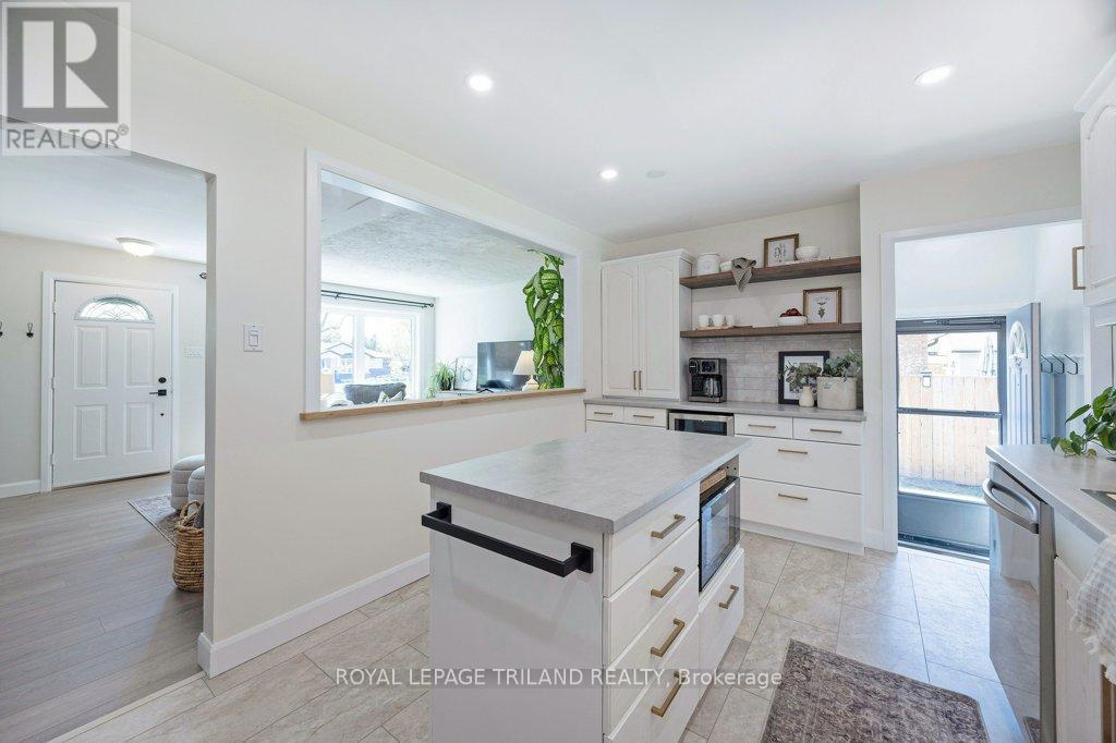 112 Burnside Drive, London East, Ontario  N5V 1B5 - Photo 10 - X13058572