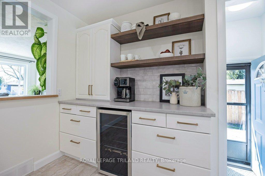 112 Burnside Drive, London East, Ontario  N5V 1B5 - Photo 11 - X13058572