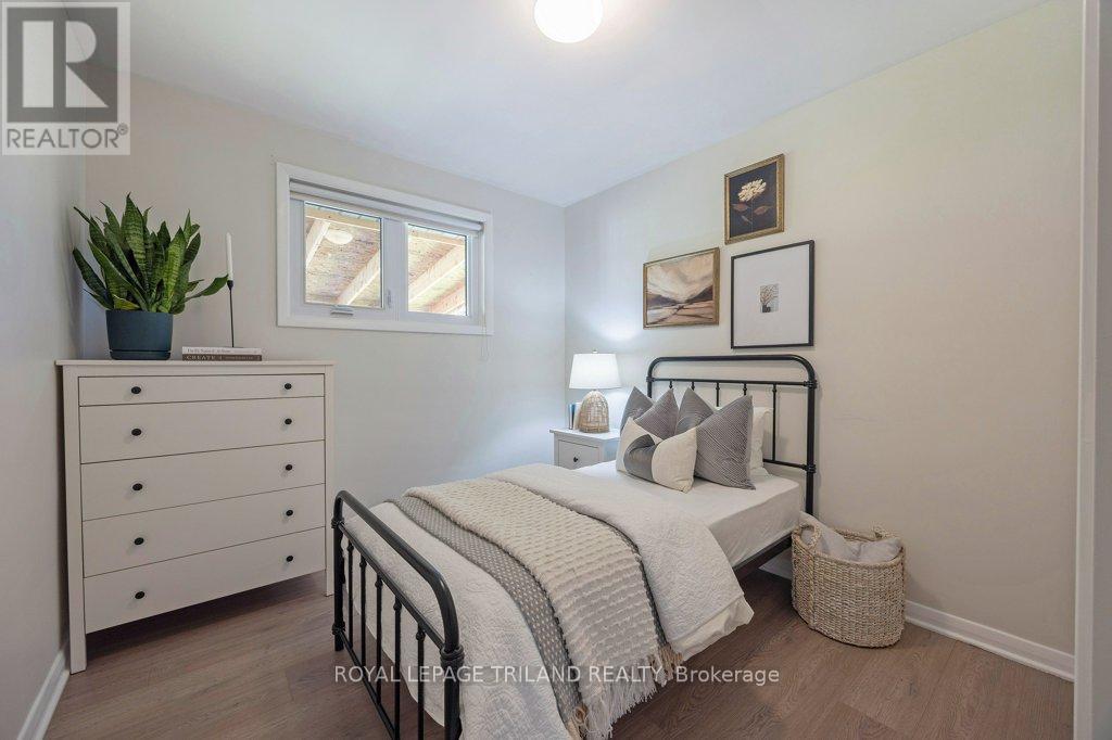 112 Burnside Drive, London East, Ontario  N5V 1B5 - Photo 15 - X13058572