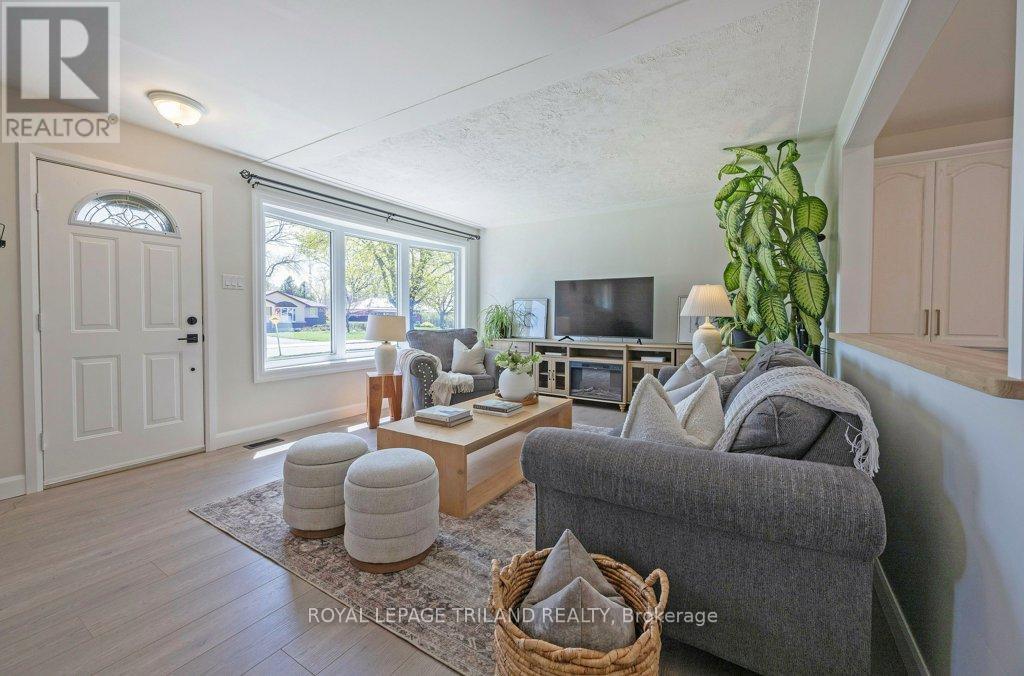 112 Burnside Drive, London East, Ontario  N5V 1B5 - Photo 8 - X13058572