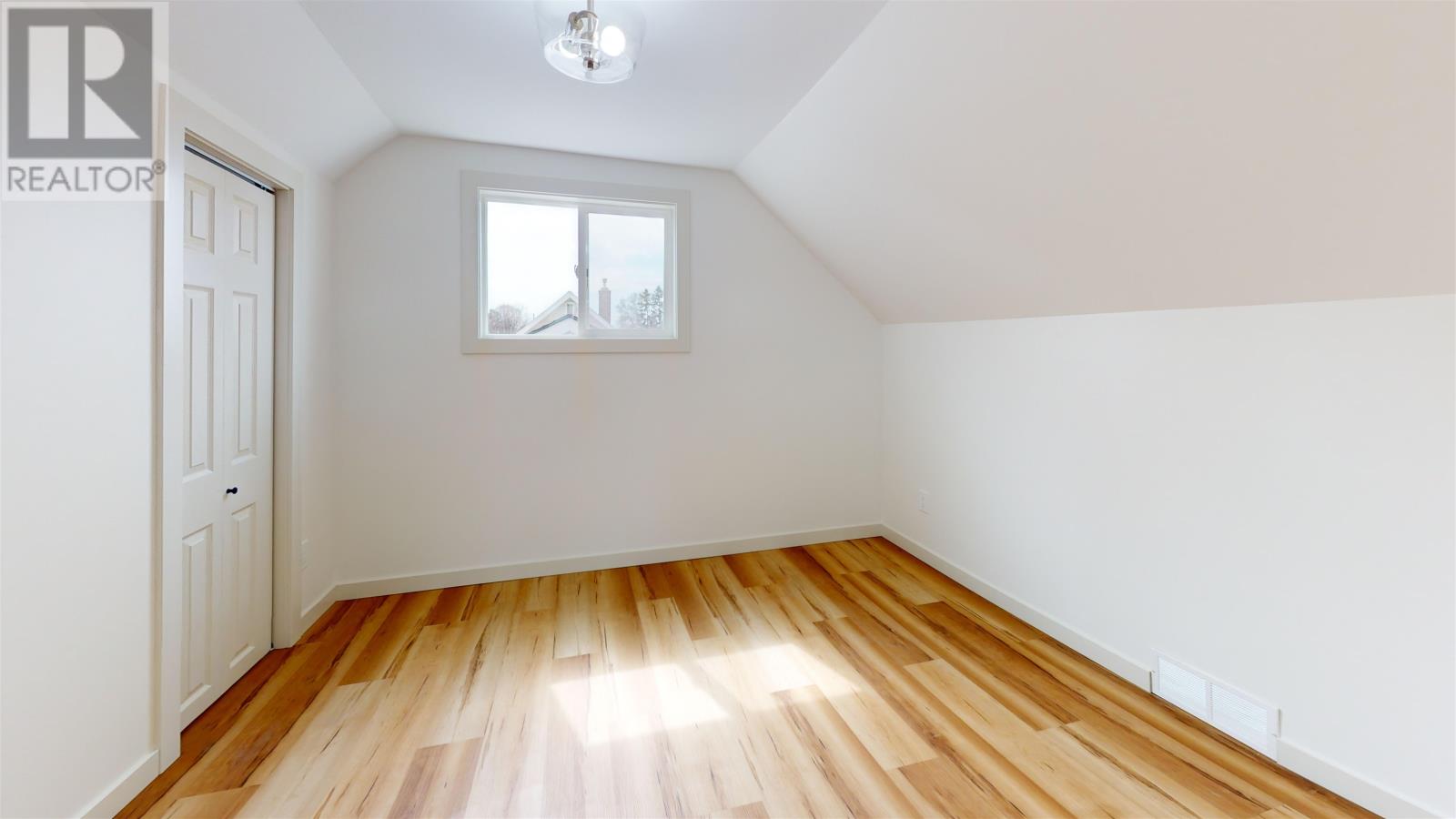 743 Syndicate Ave N, Thunder Bay, Ontario  P7C 3X3 - Photo 31 - TB2600824