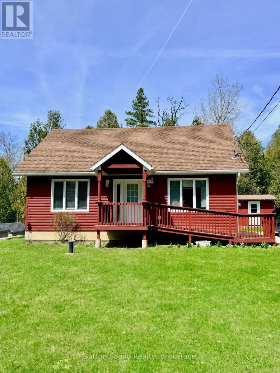 554 STOKES BAY ROAD, Northern Bruce Peninsula, Ontario