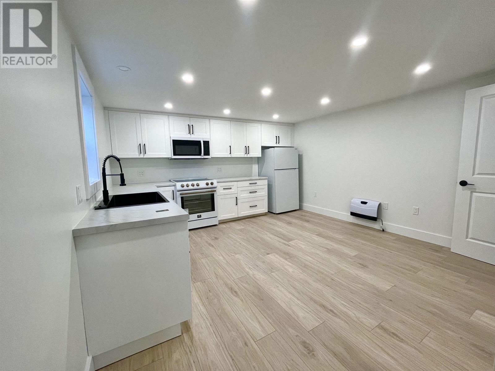 10 Chestnut Street, Charlottetown, Prince Edward Island  C1A 5R1 - Photo 7 - 202605699