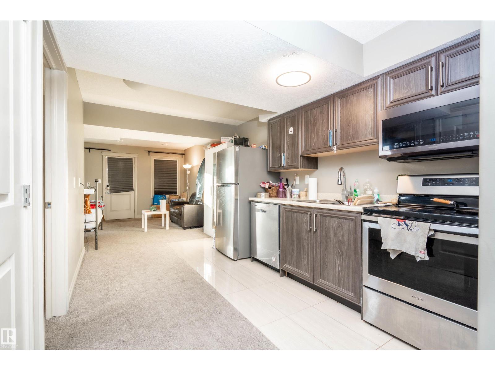 6708 Cardinal Rd Sw, Edmonton, Alberta  T6W 2Y6 - Photo 3 - E4483925