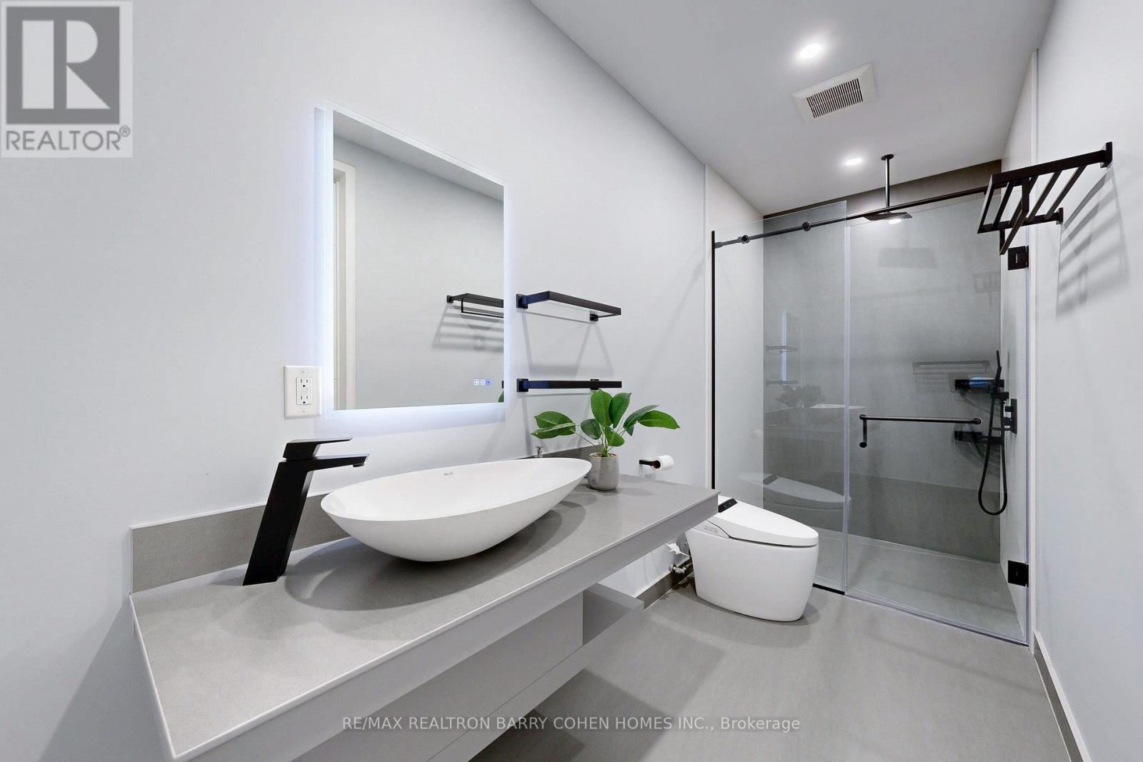 23 Hunters Glen Road, Aurora, Ontario  L4G 6W4 - Photo 18 - N12181635